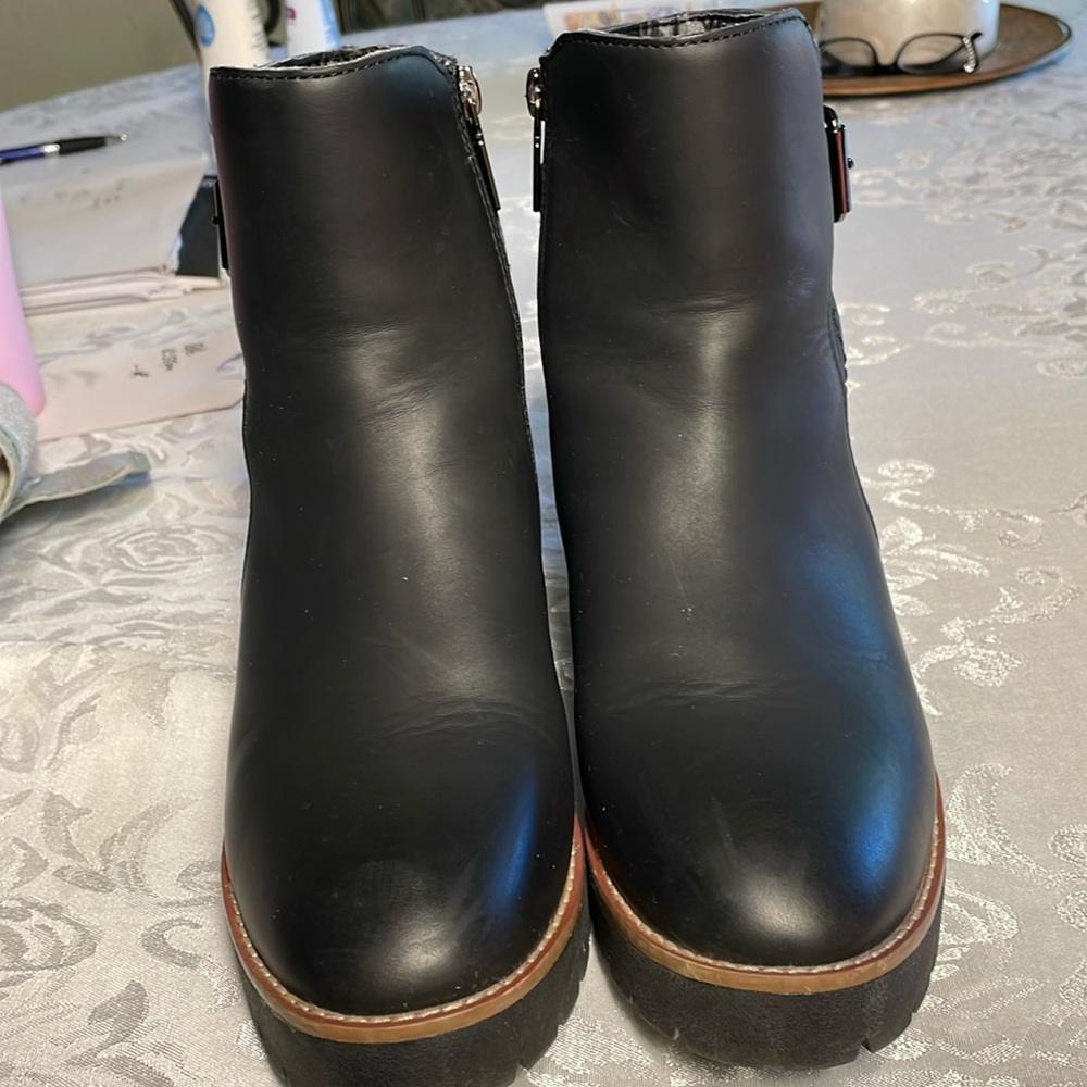 Aqua College Ankle Black Boots, Women’s Size 7